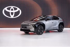 Hơn 400.000 xe Honda Civic có nguy cơ rơi bánh khi đang chạy