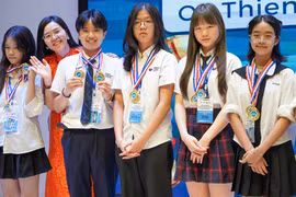 ‏Mở cánh cửa ra thế giới cho học sinh qua giải đấu tranh biện tiếng Anh ‏