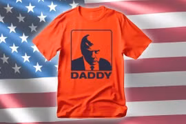 Áo phông in hình ông Trump kèm chữ ‘Daddy’ gây sốt