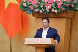 Khẩn trương hoàn thiện trình cấp có thẩm quyền các dự án luật, nghị quyết của Quốc hội