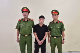 Lý do chủ tài khoản TikTok 'Dù Bầu Trời' bị bắt