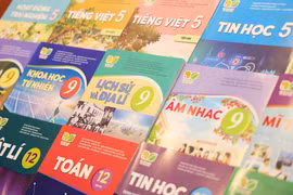 Nhà xuất bản Giáo dục Việt Nam sẽ tiến hành rà soát, điều chỉnh nội dung sách giáo khoa bám sát thực tiễn