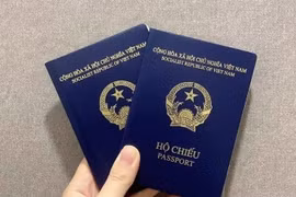 Cơ quan Đảng, Nhà nước, Mặt trận Tổ quốc được đề nghị cấp tem 'AB' cho người đi công vụ