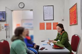 Công an thông tin vụ người phụ nữ bị đe dọa, ép trả tiền tại quán sửa xe ở quận Đống Đa