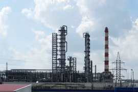 Giá dầu thế giới tăng do Ukraine đẩy mạnh tấn công cơ sở năng lượng Nga