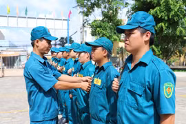 Cấp xã trọng điểm về quốc phòng được bố trí không quá 2 Phó chỉ huy trưởng quân sự, 1 trợ lý