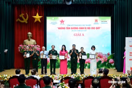 Cuộc thi viết 'Những tấm gương bình dị mà cao quý' lần thứ 17 nhận bài đến hết 31/8/2026