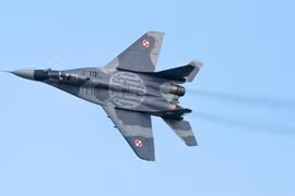 NATO điều động máy bay chiến đấu sau các cuộc tấn công dữ dội từ Nga