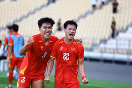 SEA Games 33 ngày thi đấu 18/12: Chờ U22 Việt Nam đoạt HCV, đòi lại 'công bằng' cho đội tuyển nữ