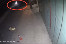 'Thông chốt' nồng độ cồn, nam thanh niên tông Cảnh sát giao thông gãy 2 xương sườn