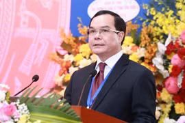 Ông Nguyễn Đình Khang được chỉ định giữ chức Bí thư Đảng ủy Tổng Liên đoàn Lao động Việt Nam