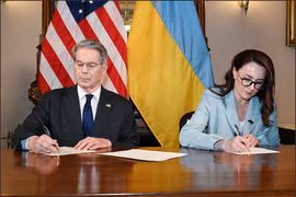 Ukraine và Mỹ chính thức ký thỏa thuận khoáng sản sau thời gian dài đàm phán