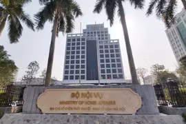 Không nhất thiết Trung ương có Bộ, ngành, lĩnh vực nào thì địa phương cũng có Sở, phòng tương ứng