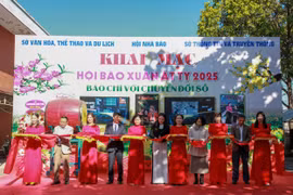Kon Tum: Khai mạc Hội báo Xuân Ất Tỵ năm 2025 với chủ đề báo chí với chuyển đổi số