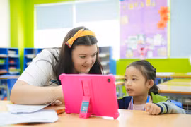 Bộ GD&amp;ĐT công bố khung ngoại ngữ mới, thêm cấp độ cho người học từ trình độ sơ khai