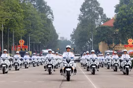 Cận cảnh dàn pháo lễ hùng tráng sẵn sàng cho ngày hội non sông