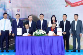 Vietjet hợp tác cùng Petrolimex sử dụng nhiên liệu SAF, bước tiến quan trọng trong hành trình chuyển đổi xanh của ngành hàng không
