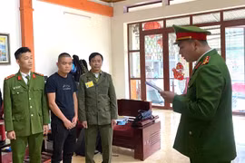 Lào Cai: Khởi tố bị can đổ trái phép 360 tấn chất thải