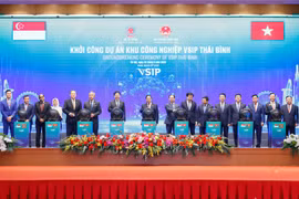 Thủ tướng Phạm Minh Chính và Thủ tướng Singapore cùng khởi công Khu công nghiệp VSIP Thái Bình