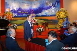 Ra mắt các tác phẩm tâm huyết của hai tác giả Thuận Hữu và Phan Đức Nhạn