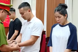 Khởi tố Quang Linh Vlog và Hằng Du Mục - Hồi chuông cảnh tỉnh cho hành vi quảng cáo lừa dối người tiêu dùng