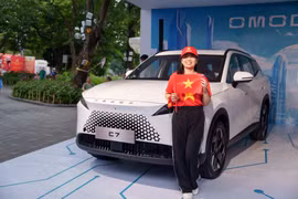 Omoda C7 sắp ra mắt khách Việt, giá dự kiến từ gần 1 tỷ đồng