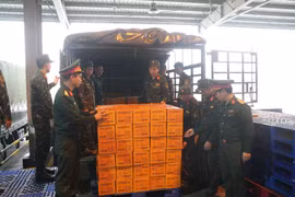 Vietnam Airlines vận chuyển gần 30 tấn hàng cứu trợ đến Myanmar