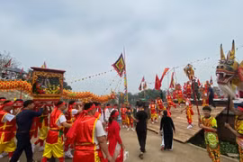 Lễ hội làng Văn Giang - Nam Dương nhận Bằng Di sản văn hóa phi vật thể quốc gia