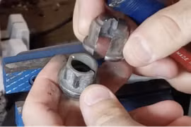 Đai ốc bánh xe phồng lên như thế nào và tại sao nó lại là vấn đề