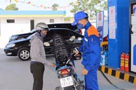 Giá xăng tăng lần thứ 2 liên tiếp