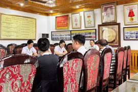 Nữ điều dưỡng bị người nhà bệnh nhân hành hung ngay trong ca trực