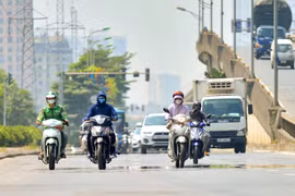 Dự báo thời tiết 29/7: Miền Bắc nắng nóng, đề phòng dông nhiệt