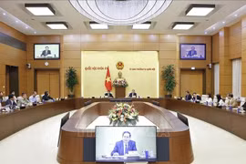 Chủ tịch Quốc hội yêu cầu Diễn đàn xây dựng pháp luật phải đi vào thực chất, tránh hình thức
