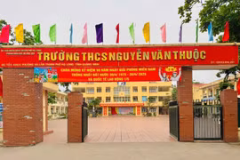 Phó hiệu trưởng bị tố sửa điểm học bạ cho con cán bộ phường ở Quảng Ninh