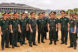 Khẩn trương xây dựng công trình tưởng niệm chiến sĩ quốc tế tại Bảo tàng Lịch sử Quân sự Việt Nam