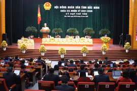 Bắc Ninh: Thông qua 49 nghị quyết quan trọng, quyết tâm tăng trưởng GRDP đạt 12,5 - 13% năm 2026