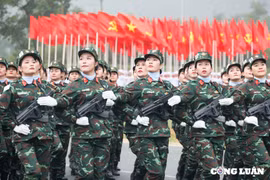 Hợp luyện diễu binh, diễu hành kỷ niệm 50 năm Ngày Giải phóng miền Nam