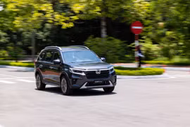Miệt mài giảm giảm giá, doanh số ô tô, xe máy Honda vẫn chưa thể gượng dậy