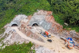 Cao Bằng, Lạng Sơn phải bàn giao mặt bằng sạch 100% phục vụ thi công 2 dự án cao tốc trước 31/3/2025