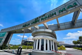 Thứ trưởng Bộ Y tế đôn đốc tiến độ dự án Bệnh viện Bạch Mai và Bệnh viện Việt Đức cơ sở 2