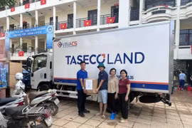 VINACS chung tay hỗ trợ người dân miền Bắc vượt qua bão lũ