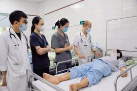 Lương khởi điểm tăng, bác sĩ vùng khó hưởng 100% phụ cấp từ 2026