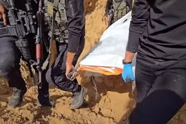 Israel nhận thêm 3 thi thể con tin khác từ Gaza