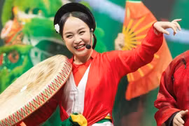 NSND Thu Huyền làm Giám đốc Nhà hát Chèo Hà Nội
