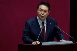 Tổng thống Hàn Quốc Yoon Suk Yeol tuyên bố sẽ chiến đấu tới cùng