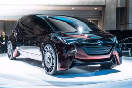 Toyota Previa sẽ được 'tái sinh' thành xe điện hoá
