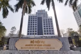 Tạm dừng thực hiện một số nhiệm vụ, công việc liên quan đến đơn vị hành chính các cấp