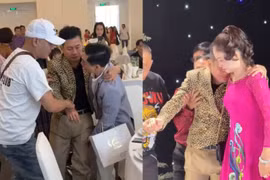 Nghệ sĩ Tấn Beo bật khóc trong đám cưới con trai Tấn Lộc