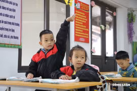 Có nên tách riêng học bổng cho con em giáo viên?