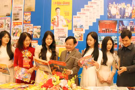 Bắc Giang: Hội báo Xuân Ất Tỵ chính thức khai mạc tại Khu du lịch tâm linh - sinh thái Tây Yên Tử